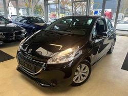 Schwarz Gebraucht 2015 Peugeot 208 Active Kleinwagen | 4.890 € (Fairer Preis)