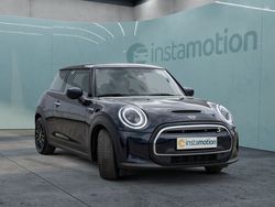 Schwarz Gebraucht 2022 Mini Cooper S Kleinwagen | 20.350 € (Etwas zu teuer)