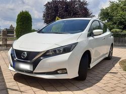 Weiß Gebraucht 2019 Nissan Leaf Kleinwagen | 13.000 € (Fairer Preis)
