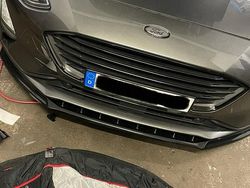 Grau Gebraucht 2019 Ford Focus Limousine | 11.999 € (Fairer Preis)