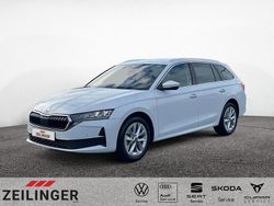 Weiß Gebraucht 2025 Skoda Octavia Selection Kombi | 29.944 € (Guter Preis)