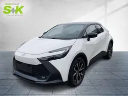 Platinumweiß perleffekt / dac Neu 2025 Toyota C-HR SUV | 39.290 € (Teuer)