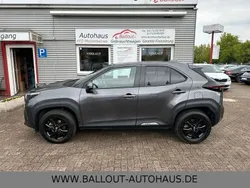 Grey metallic Gebraucht 2022 Toyota Yaris Cross Elegant SUV | 24.950 € (Fairer Preis)
