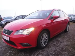 Rot Gebraucht 2016 Seat Leon ST Style Kombi | 6.990 € (Guter Preis)