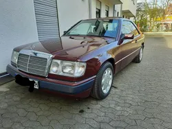 Rot Gebraucht 1992 Mercedes 230 Coupé | 14.900 €
