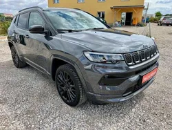 Glacier metallic mit dach in kon Gebraucht 2022 Jeep Compass SUV | 25.900 € (Guter Preis)