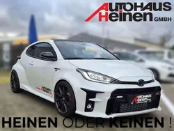 Weiß Gebraucht 2025 Toyota Yaris Limousine | 40.990 € (Fairer Preis)