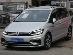 Silber Gebraucht 2018 VW Touran R-line Van / Kleinbus | 26.900 € (Fairer Preis)