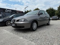 Grau Gebraucht 2003 Seat Ibiza Limousine | 1.850 € (Fairer Preis)