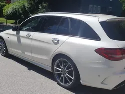 Weiß Gebraucht 2017 Mercedes C43 AMG AMG Kombi | 28.900 €