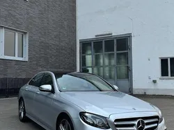 Silber Gebraucht 2018 Mercedes E400 Limousine | 25.000 € (Guter Preis)