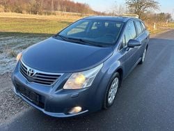 Grau Gebraucht 2011 Toyota Avensis Limousine | 3.000 € (Guter Preis)