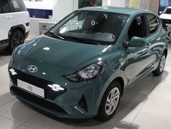 Grün Neu 2024 Hyundai i10 Select Kleinwagen | 16.490 € (Fairer Preis)