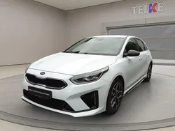 Weiß Gebraucht 2020 Kia Ceed Limousine | 17.390 € (Fairer Preis)