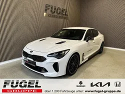 Snow white pearl Gebraucht 2019 Kia Stinger 3 Limousine | 27.495 € (Fairer Preis)