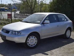Silber Gebraucht 2002 Audi A3 Ambiente Limousine | 2.250 € (Fairer Preis)