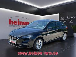 Schwarz Neu 2025 Seat Leon Limousine | 30.280 € (Guter Preis)