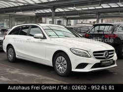 Weiß Gebraucht 2021 Mercedes C180 Kombi | 17.890 € (Guter Preis)