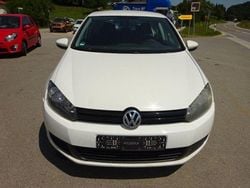 Weiß Gebraucht 2011 VW Golf VI Trendline Limousine | 4.100 € (Guter Preis)