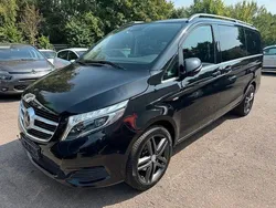 Schwarz Gebraucht 2016 Mercedes V250 Van / Kleinbus | 27.999 € (Superpreis)