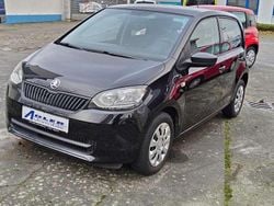 Schwarz (deepschwarz perleffekt / deepschwarz perleffekt) Gebraucht 2016 Skoda Citigo Cool Edition Kleinwagen | 7.998 € (Etwas zu teuer)