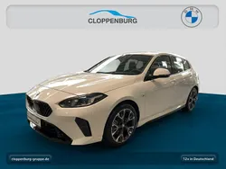 Weiß Gebraucht 2024 BMW 120 M Sport Kleinwagen | 38.985 € (Fairer Preis)