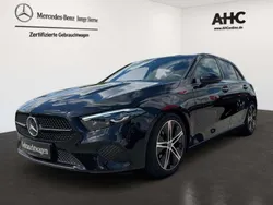 Metalliclack kosmosschwarz Gebraucht 2024 Mercedes A220 Progressive Limousine | 36.900 € (Etwas zu teuer)