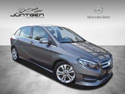 Grau Gebraucht 2017 Mercedes B200 Urban Van / Kleinbus | 14.888 € (Etwas zu teuer)