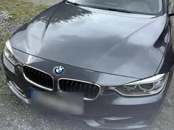 Grau Gebraucht 2013 BMW 320 Limousine | 10.900 € (Fairer Preis)