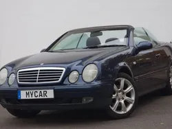 Dunkelblau metallic Gebraucht 1999 Mercedes CLK200 Elegance Cabrio | 4.499 € (Guter Preis)