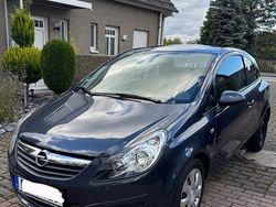 Blau Gebraucht 2010 Opel Corsa Edition Limousine | 2.995 € (Fairer Preis)