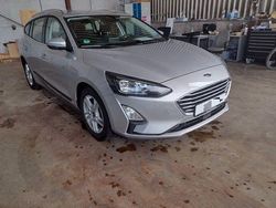 Silber Gebraucht 2020 Ford Focus Cool & Connect Limousine | 10.850 € (Guter Preis)