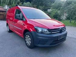 Rot Gebraucht 2017 VW Caddy Maxi Van / Kleinbus | 5.550 €