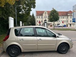 Beige Gebraucht 2008 Renault Scénic II Van / Kleinbus | 4.000 € (Etwas zu teuer)