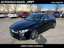 Lack kosmosschwarz (metallic) Gebraucht 2020 Mercedes A180 AMG line Limousine | 20.899 € (Guter Preis)