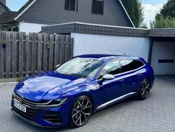 Blau Gebraucht 2021 VW Arteon R Kombi | 31.500 € (Fairer Preis)