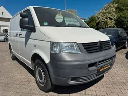 Weiß Gebraucht 2010 VW T5 Van | 9.999 € (Teuer)