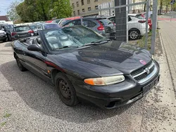 Schwarz Gebraucht 1998 Chrysler Stratus Cabrio | 650 € (Superpreis)