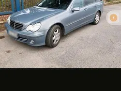 Grau Gebraucht 2005 Mercedes C180 Avantgarde Kombi | 2.099 € (Guter Preis)