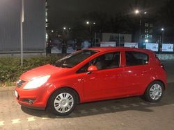 Rot Gebraucht 2007 Opel Corsa Catch Me Limousine | 2.500 € (Fairer Preis)