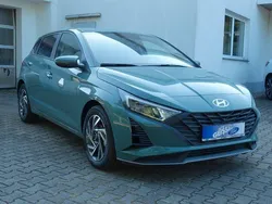 Grün Neu 2025 Hyundai i20 Limousine | 18.790 € (Fairer Preis)