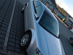 Silber Gebraucht 2001 Audi A4 Limousine | 2.499 € (Etwas zu teuer)