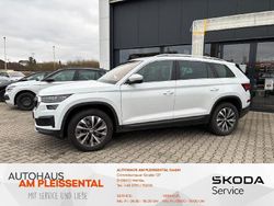 Moonweiss metallic Gebraucht 2024 Skoda Kodiaq Style SUV | 42.870 € (Guter Preis)