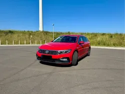 Rot Gebraucht 2020 VW Passat Elegance Kombi | 21.600 € (Fairer Preis)