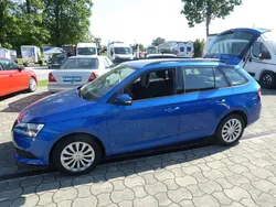Blau Gebraucht 2022 Skoda Fabia Ambition Kombi | 15.850 € (Fairer Preis)