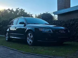 Schwarz Gebraucht 2006 Audi A4 S-Line Kombi | 7.600 €