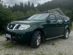 Grün Gebraucht 2012 Nissan Navara Abholung | 8.900 € (Guter Preis)