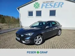 Magnetic grau metallic Gebraucht 2024 Seat Leon FR Kombi | 26.750 € (Guter Preis)