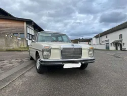 Mercedes 230