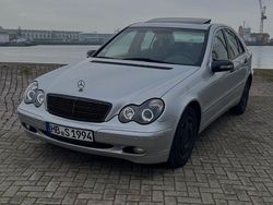 Silber Gebraucht 2003 Mercedes C200 Classic Limousine | 1.999 € (Superpreis)